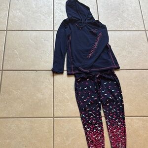 Vineyard Vines Performance Navy and Pink Whales woman's Hoodie and athletic Set